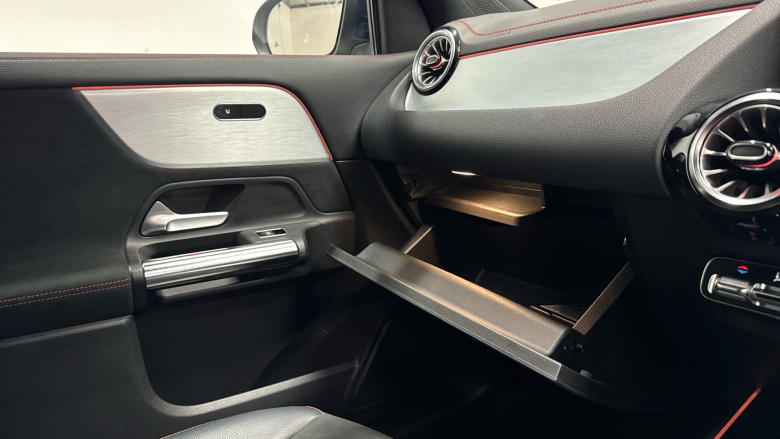 Mercedes-Benz Eqa 250 140kW AMG Line 66.5kWh 5dr Auto Electric Hatchback